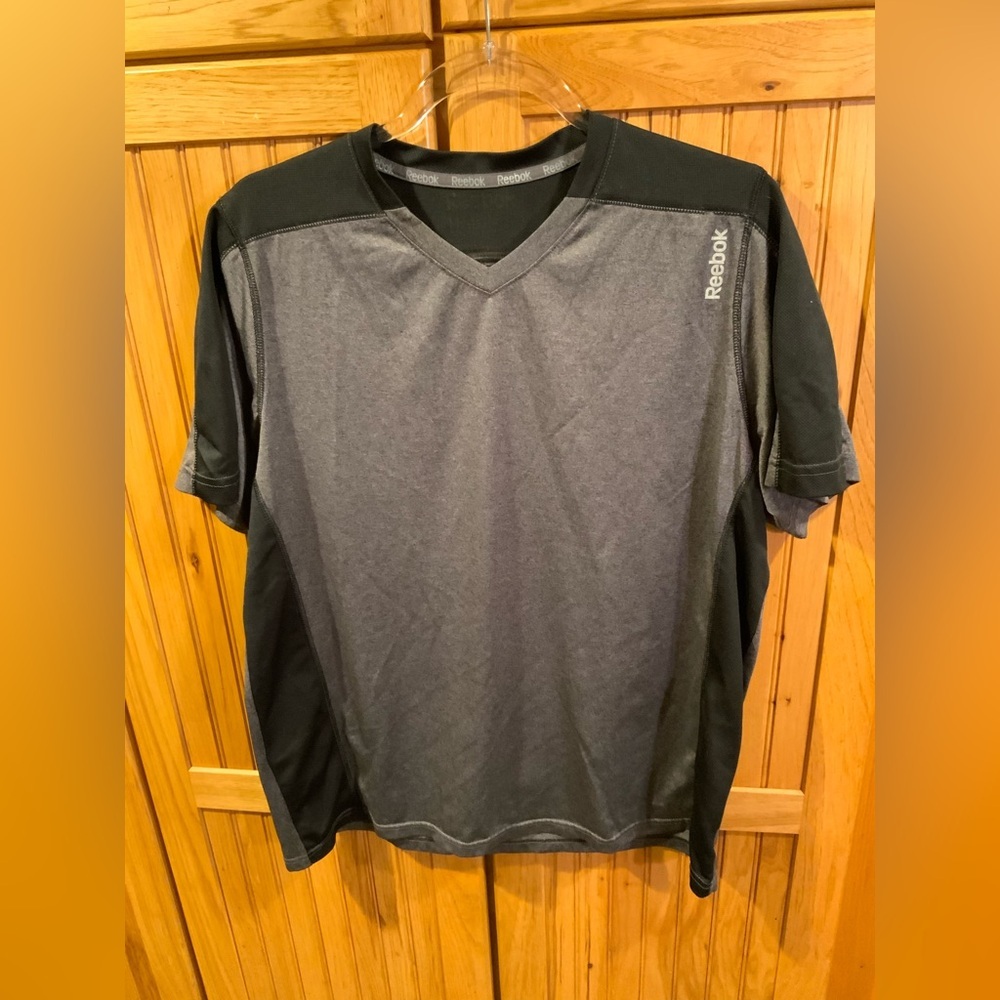 Reebok Men's Charcoal and Black V-Neck Tee